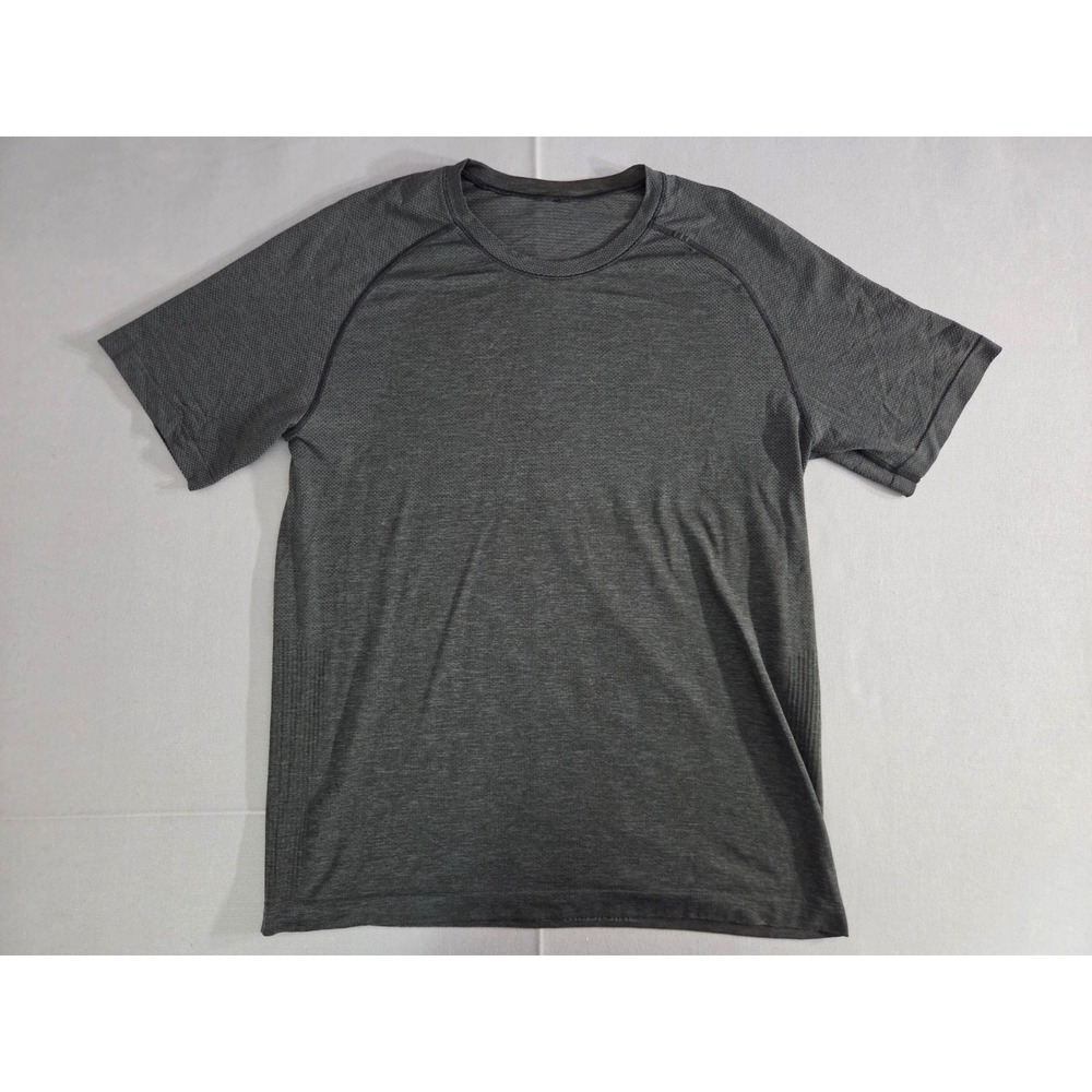 Lululemon Shirt Mens Large Heathered Gray Vented Performance Stretch Running Gym